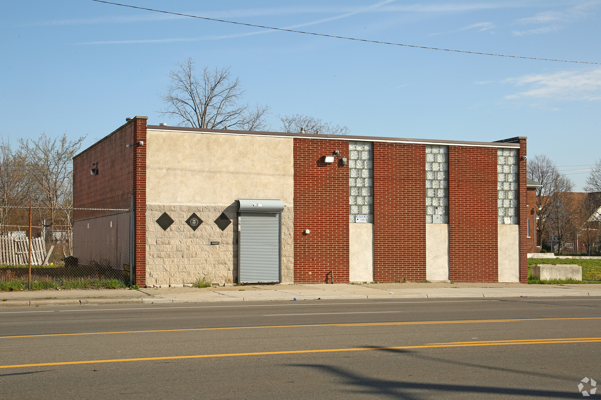 15411 E Warren Ave, Detroit, MI for sale Primary Photo- Image 1 of 1