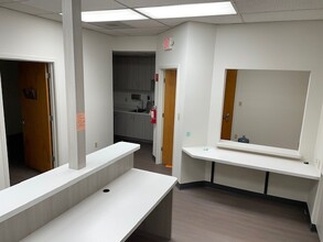 2800 N California St, Stockton, CA for lease Interior Photo- Image 2 of 7