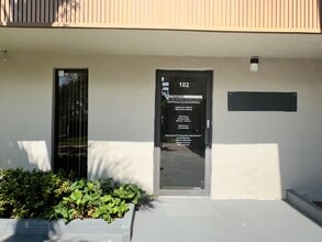 4121 NW 5th St, Plantation, FL for lease Interior Photo- Image 2 of 19