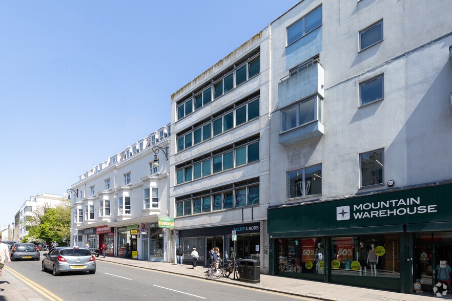 125 Queens Rd, Brighton for lease - Primary Photo - Image 1 of 3