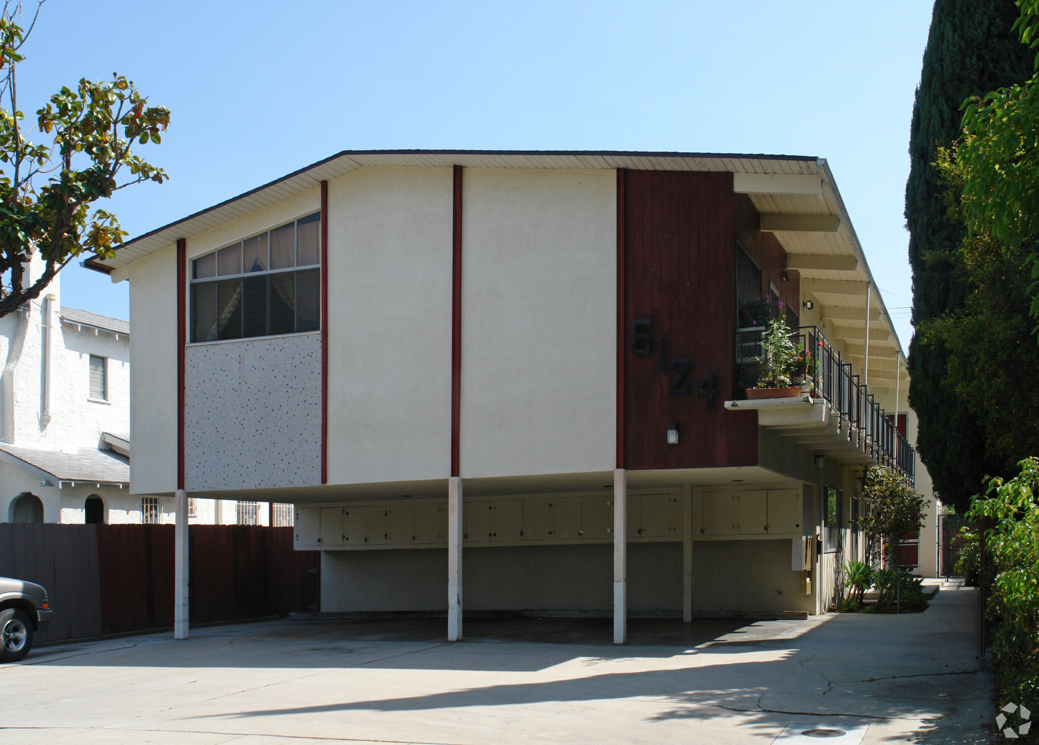 6124 Alcott St, Los Angeles, CA for sale Primary Photo- Image 1 of 1