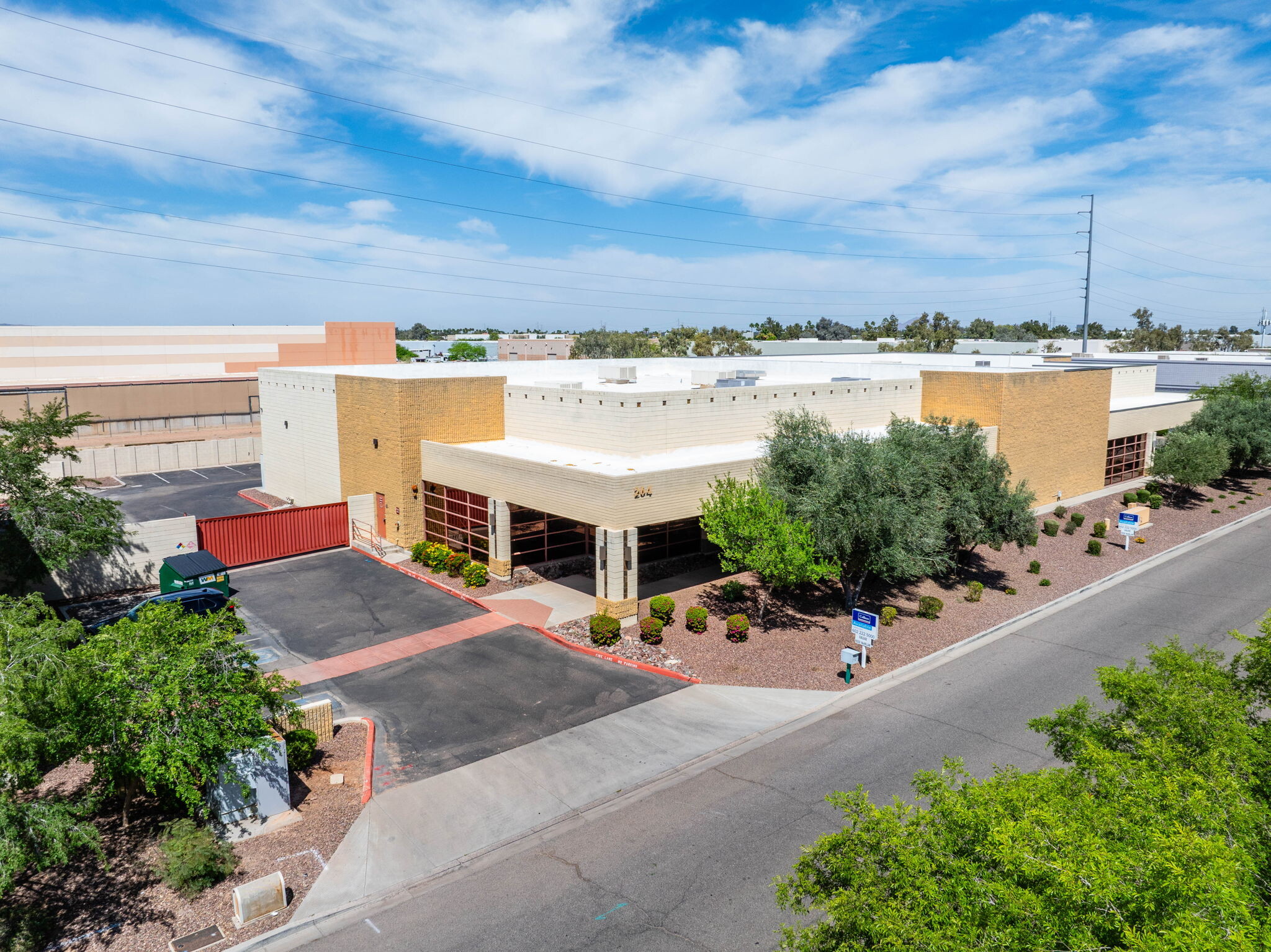 264 S Hamilton Pl, Gilbert, AZ for lease Primary Photo- Image 1 of 17