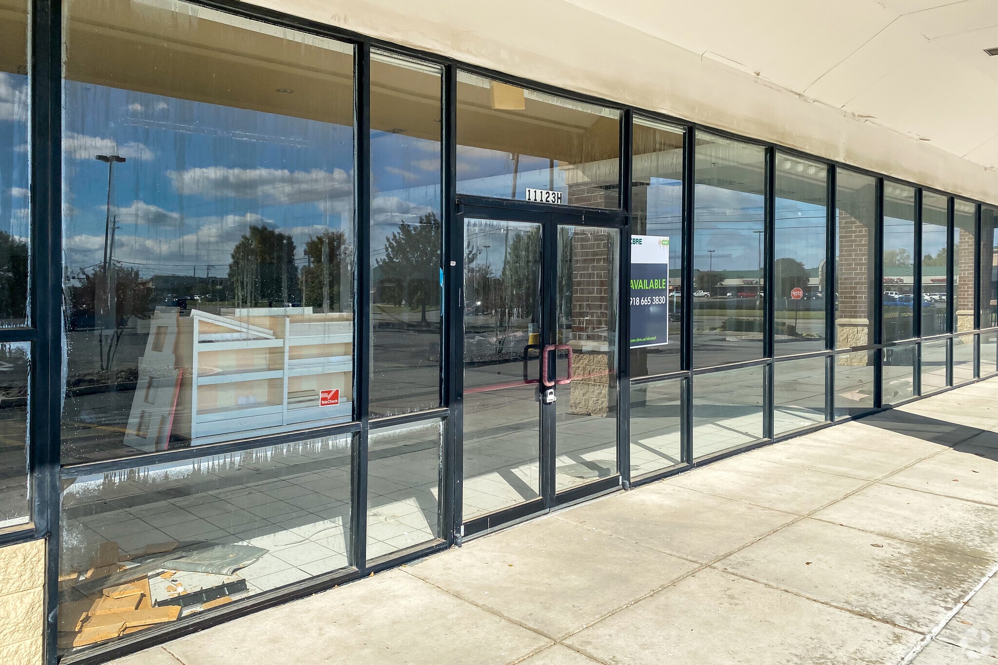 11011-11123 E 71st St, Tulsa, OK for lease Interior Photo- Image 1 of 3