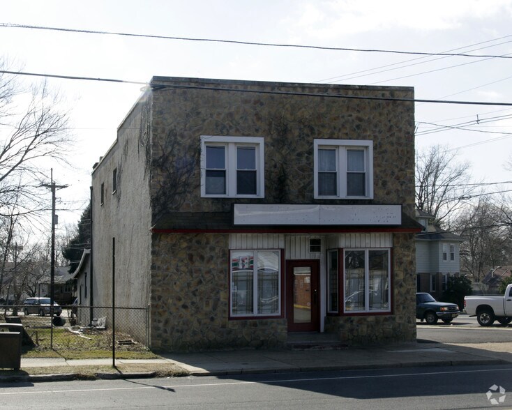 6 E Camden Ave, Moorestown, NJ for sale - Primary Photo - Image 1 of 14