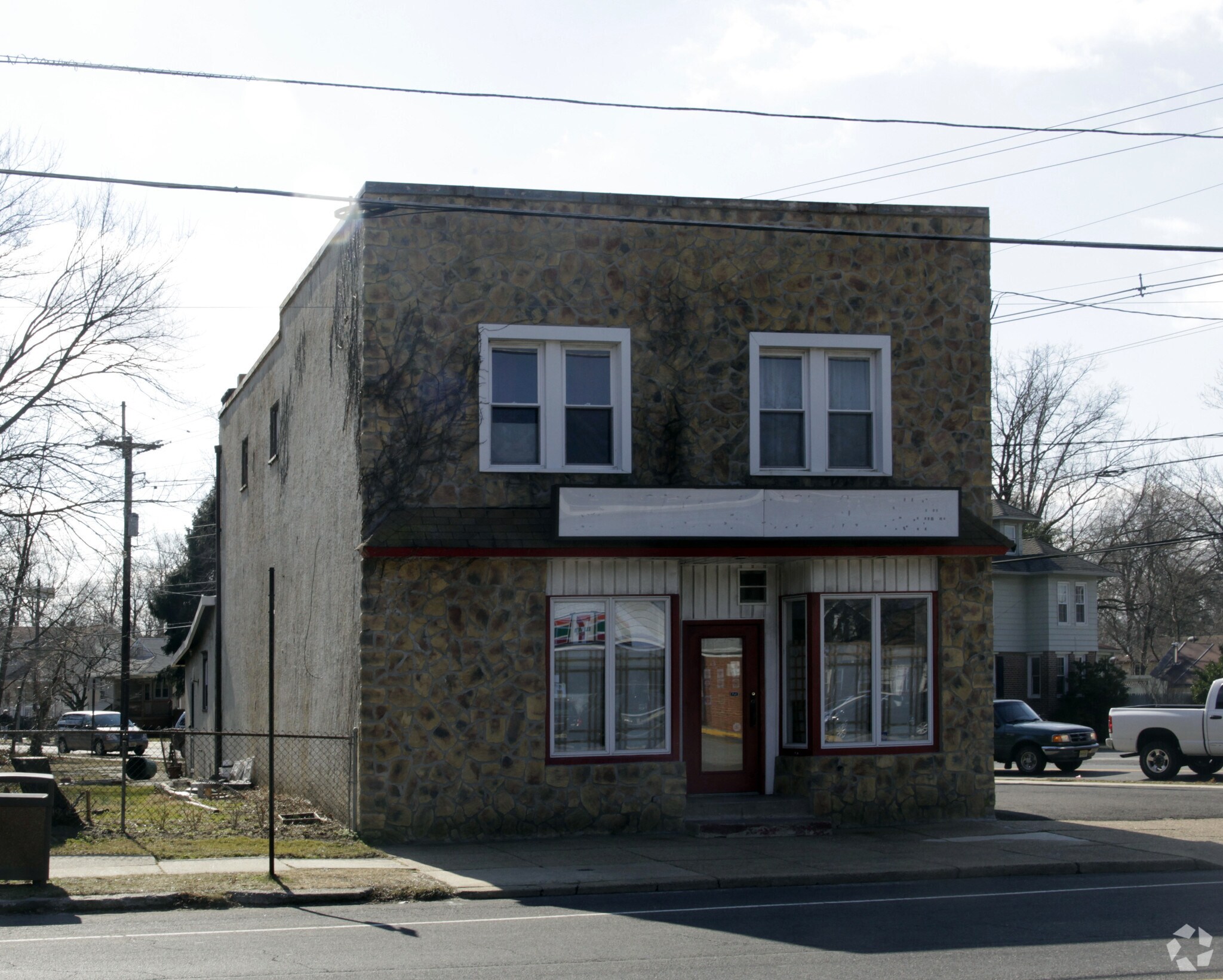 6 E Camden Ave, Moorestown, NJ for sale Primary Photo- Image 1 of 15