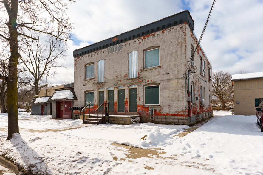 708 Mills St, Kalamazoo, MI for sale - Building Photo - Image 1 of 14