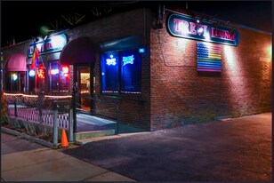 544-548 Kings Hwy, Fairfield CT - Bar