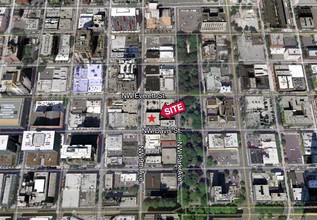 825 NW Davis St, Portland, OR - aerial  map view