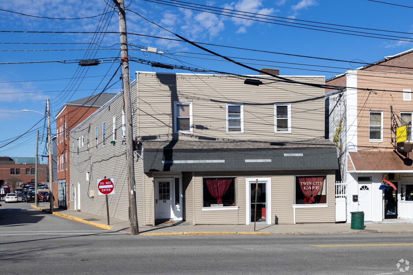 48 Alfred St, Biddeford, ME 04005