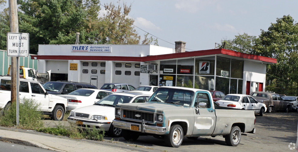 292 N Main St, Spring Valley, NY for sale - Building Photo - Image 1 of 2