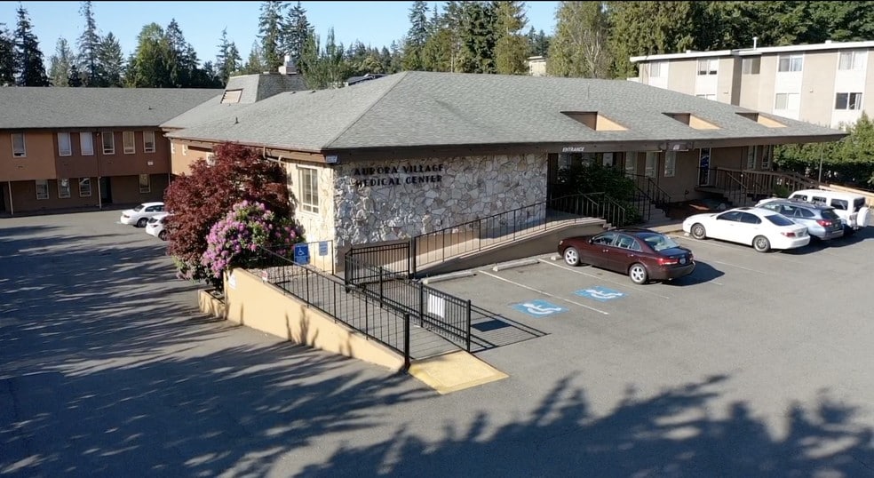 1207 N 200th St, Shoreline, WA for sale - Building Photo - Image 1 of 1