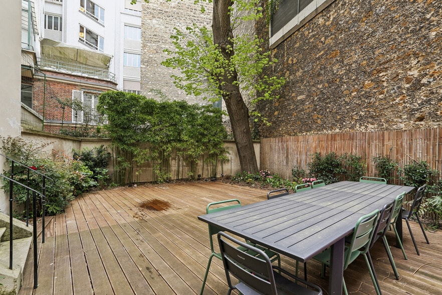 20 Rue De Prony, Paris for lease - Building Photo - Image 2 of 14