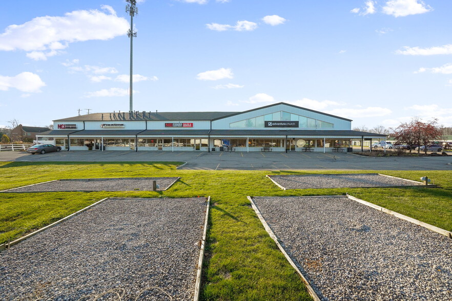 5542 Columbus Pike, Lewis Center, OH for lease - Building Photo - Image 1 of 9