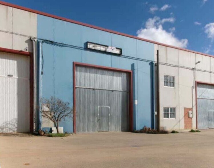 Industrial in Iniesta, Cuenca for sale - Building Photo - Image 1 of 1