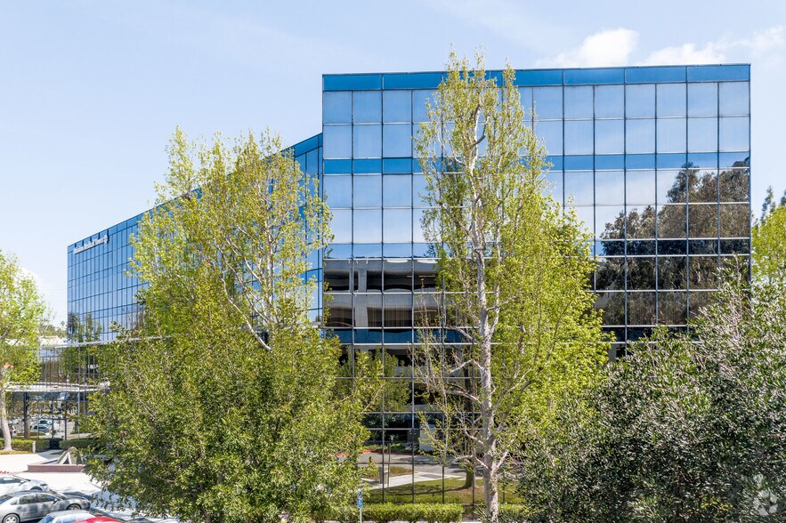 26732 Crown Valley Pkwy, Mission Viejo, CA for lease - Extensive Building and Common Area Improvements and Fully Built Out Medical Suites - Image 1 of 19