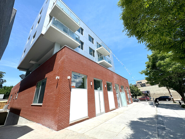 150-23 Barclay Ave, Flushing, NY for lease - Building Photo - Image 3 of 4