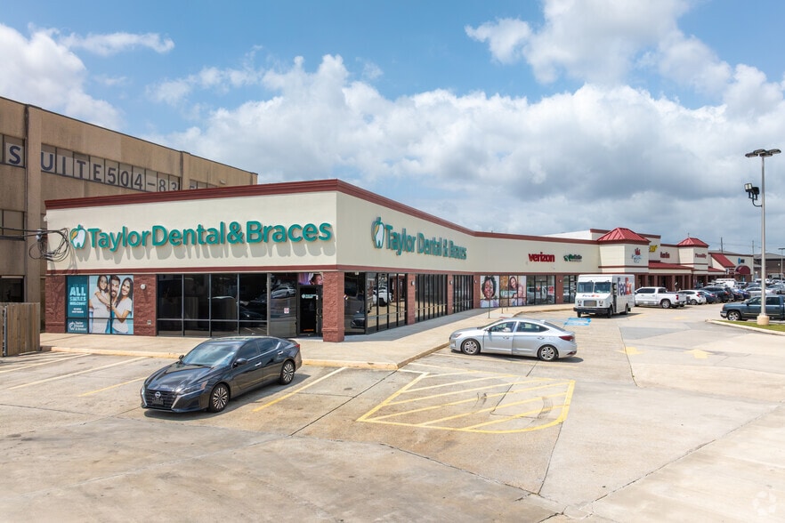 2222 Clearview Pky, Metairie, LA for lease - Building Photo - Image 1 of 8