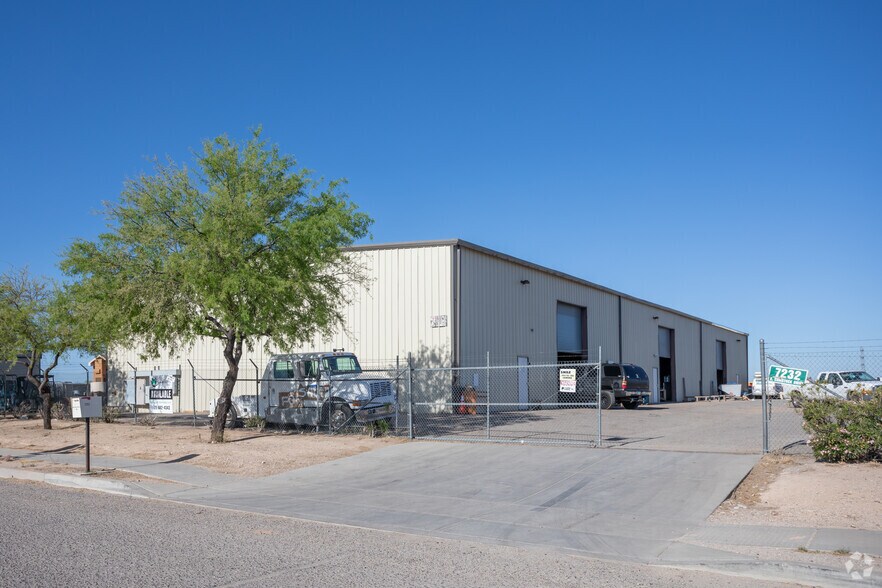 7232 S Comstock Rd, Tucson, AZ for sale - Building Photo - Image 1 of 1