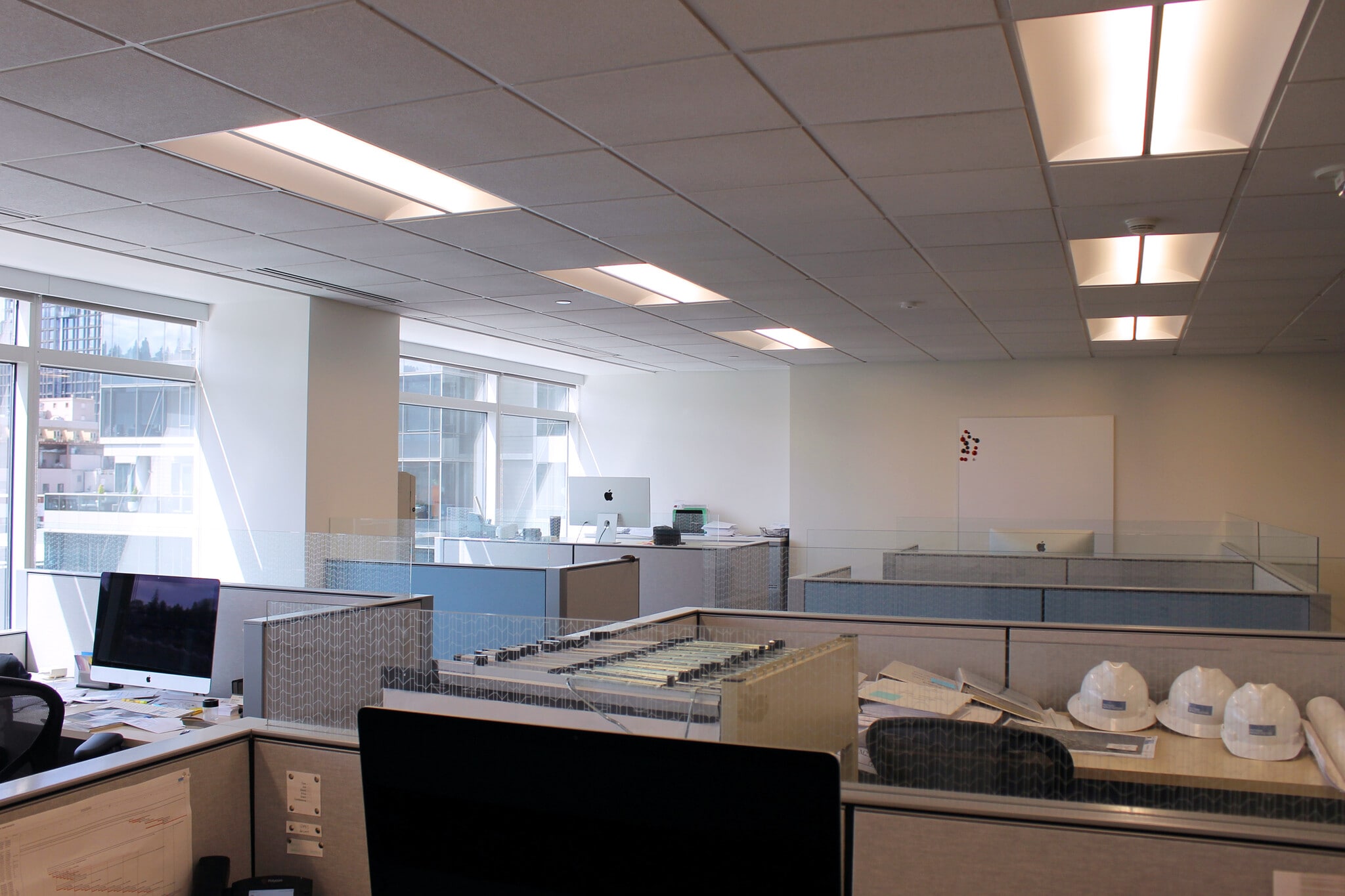 805 SW Broadway, Portland, OR for lease Building Photo- Image 1 of 5