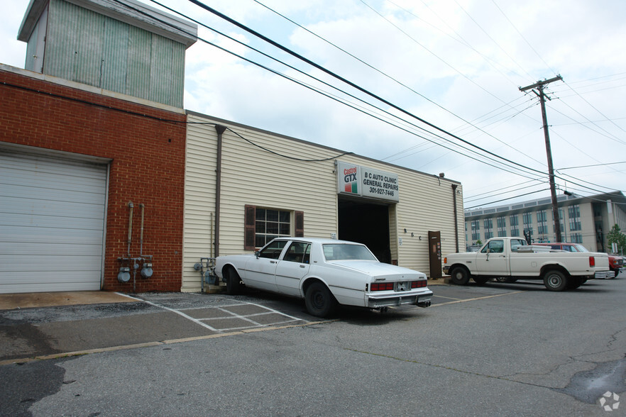 7411 50th Ave, College Park, MD for lease - Building Photo - Image 2 of 2