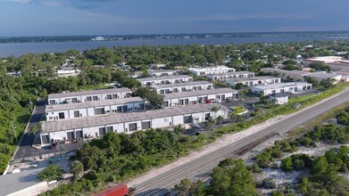 895 NE Dixie Hwy, Jensen Beach, FL - aerial  map view - Image1