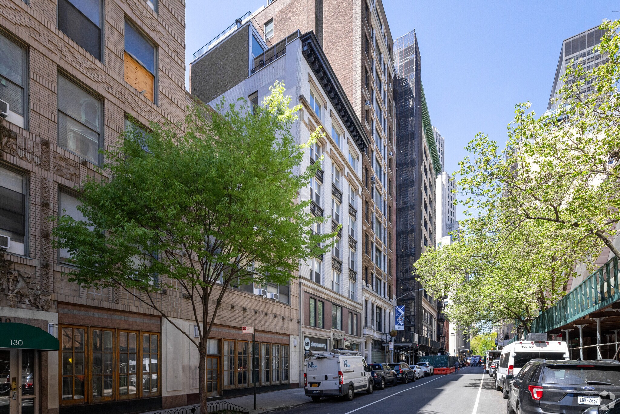 122 E 25th St, New York, NY for sale Primary Photo- Image 1 of 1