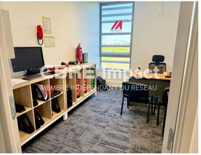 Office in Bezannes for lease - Interior Photo - Image 1 of 2