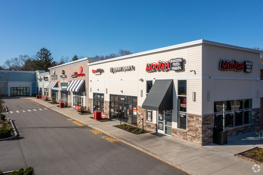 10010 Shops Way, Northborough, MA for sale - Primary Photo - Image 1 of 1