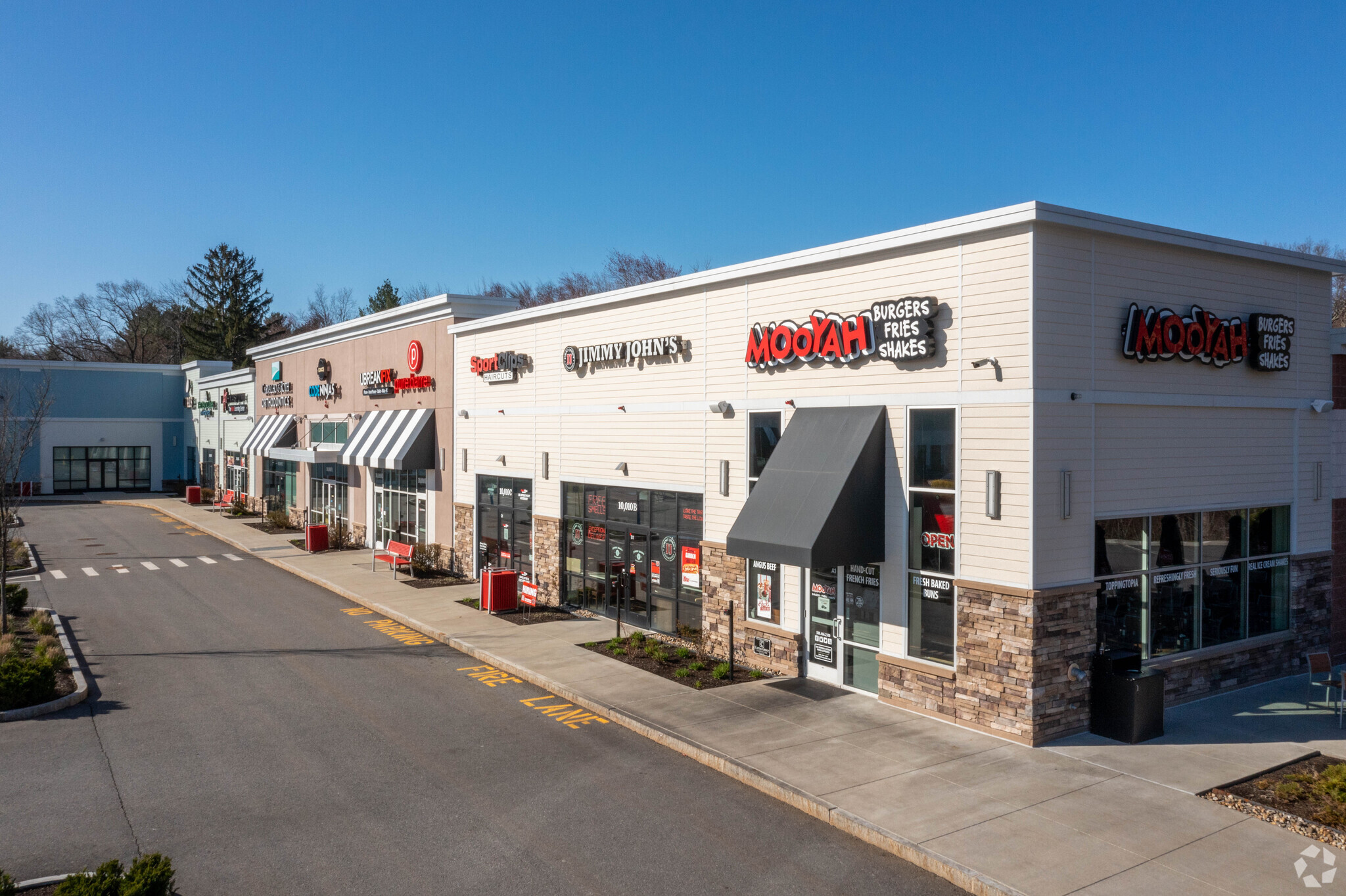 10010 Shops Way, Northborough, MA for sale Primary Photo- Image 1 of 1