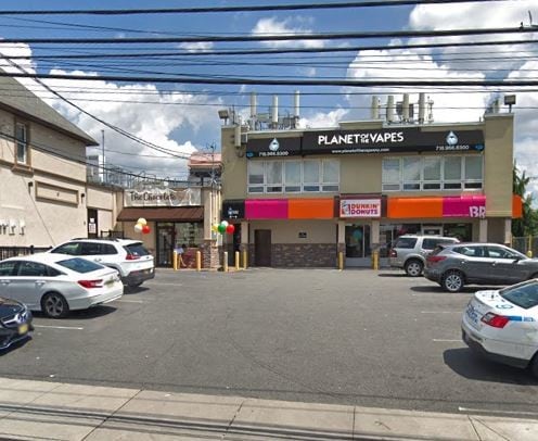 895 Huguenot Ave, Staten Island, NY for sale - Building Photo - Image 1 of 1