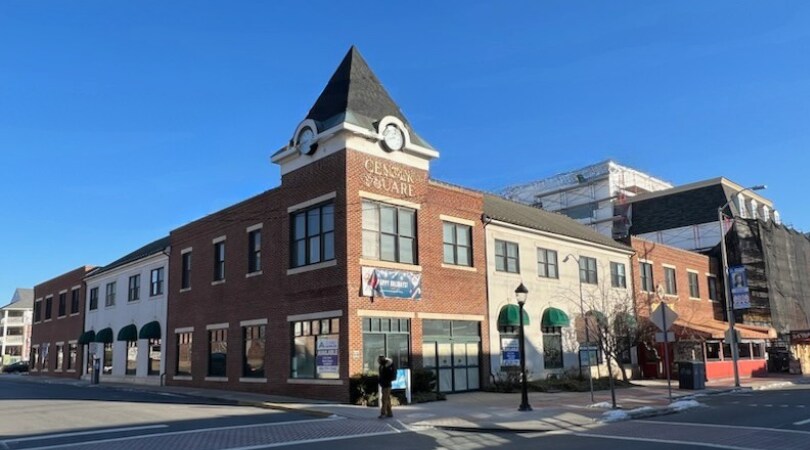 124-128 E Main St, Newark, DE for sale - Building Photo - Image 1 of 1