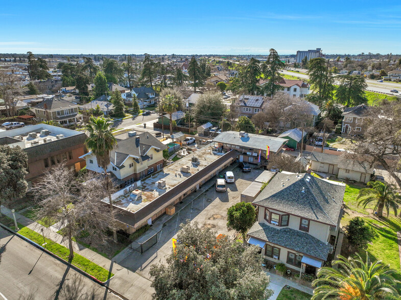 317-329 N Van Ness Ave, Fresno, CA for sale - Building Photo - Image 1 of 9