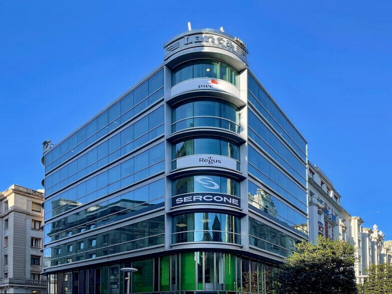 Calle Juan de Herrera, 18, Santander, Cantabria for lease - Building Photo - Image 2 of 3