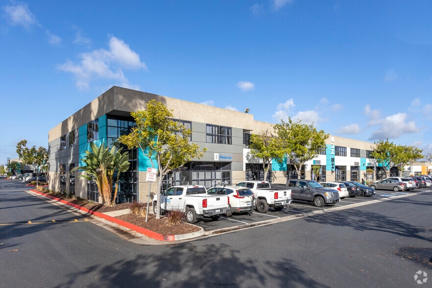 9520 Padgett St, San Diego, CA for lease - Building Photo - Image 1 of 25