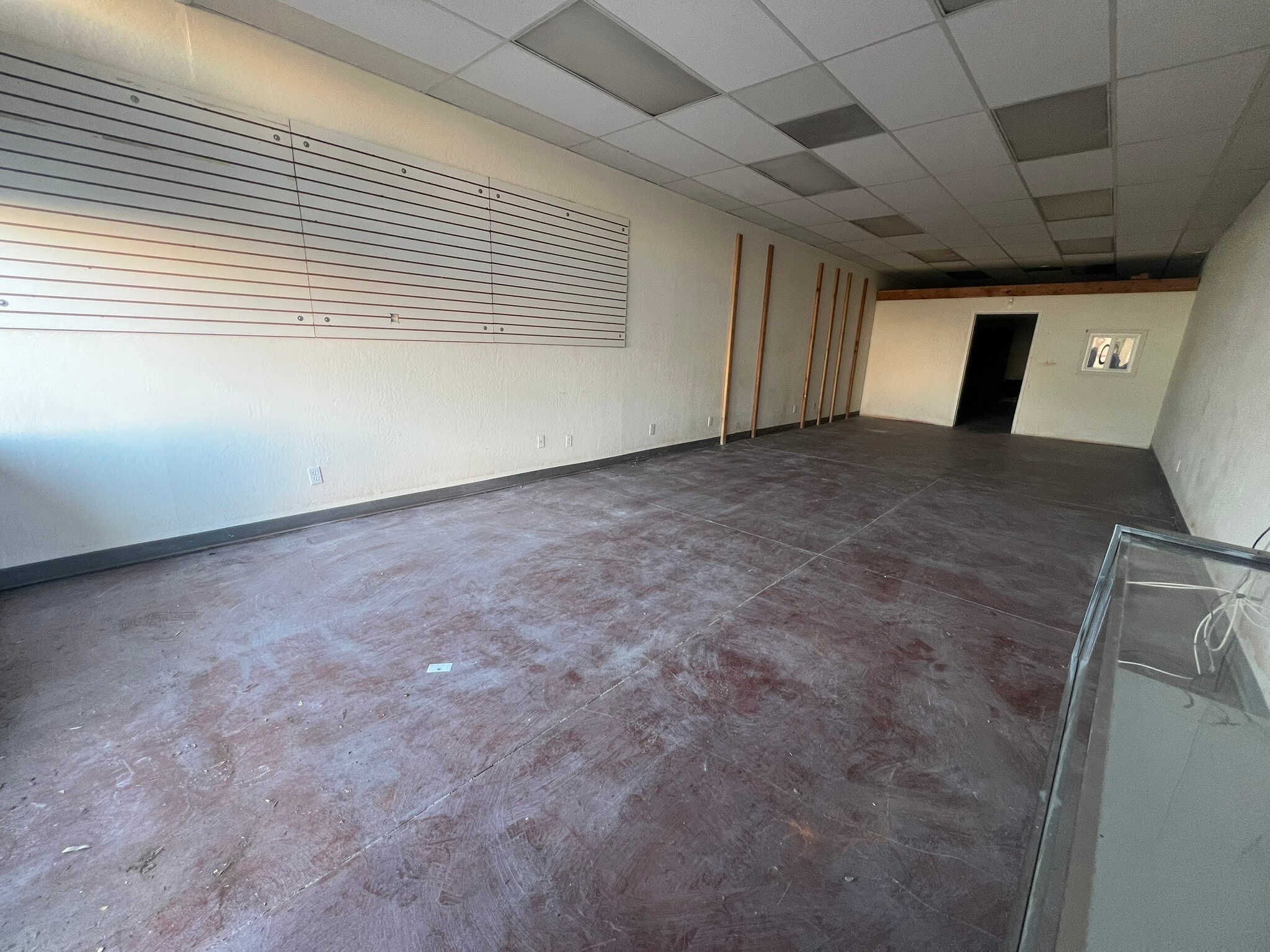 10222 N 43rd Ave, Glendale, AZ for lease Interior Photo- Image 1 of 3