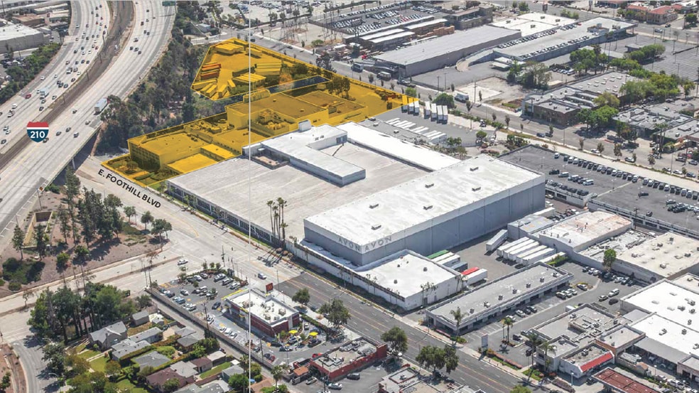 2940 E Foothill Blvd, Pasadena, CA for sale - Aerial - Image 1 of 10