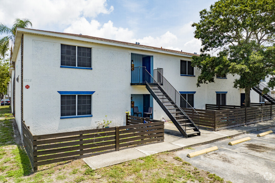 3730 W Bay Ave, Tampa, FL for sale - Primary Photo - Image 1 of 1