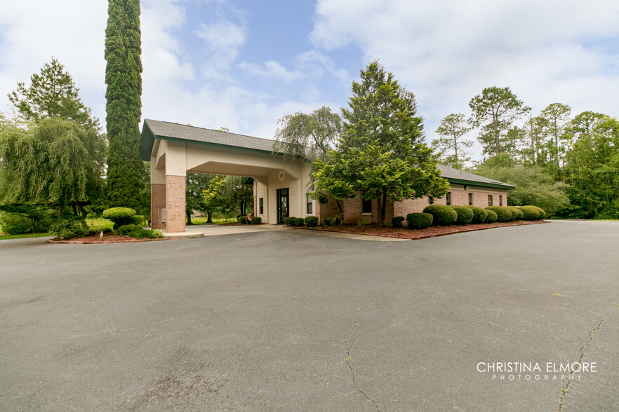 201 Avera Dr, Fort Valley, GA for sale - Primary Photo - Image 1 of 1