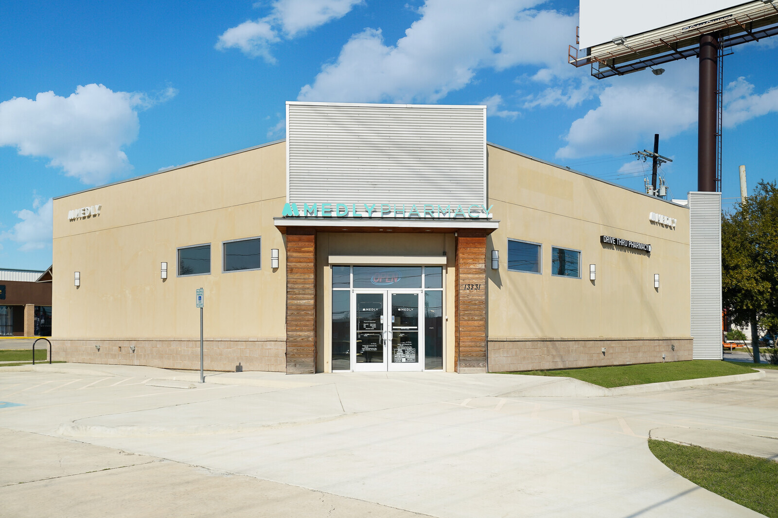 13331 Nacogdoches Rd, San Antonio, TX for lease Building Photo- Image 1 of 30