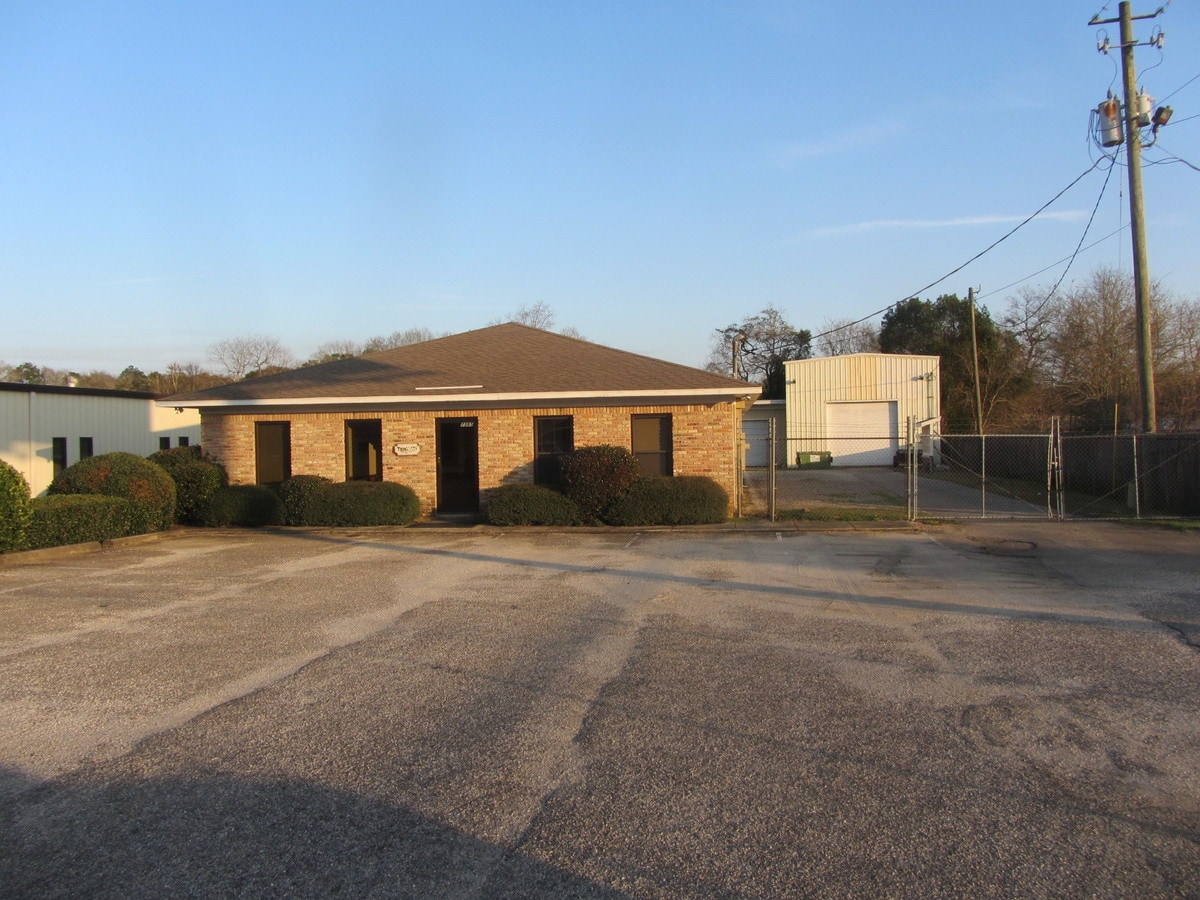 7365 Zeigler Blvd, Mobile, AL 36608