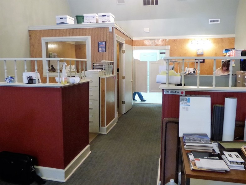 107 N Main St, Monticello, IN for sale - Other - Image 2 of 14