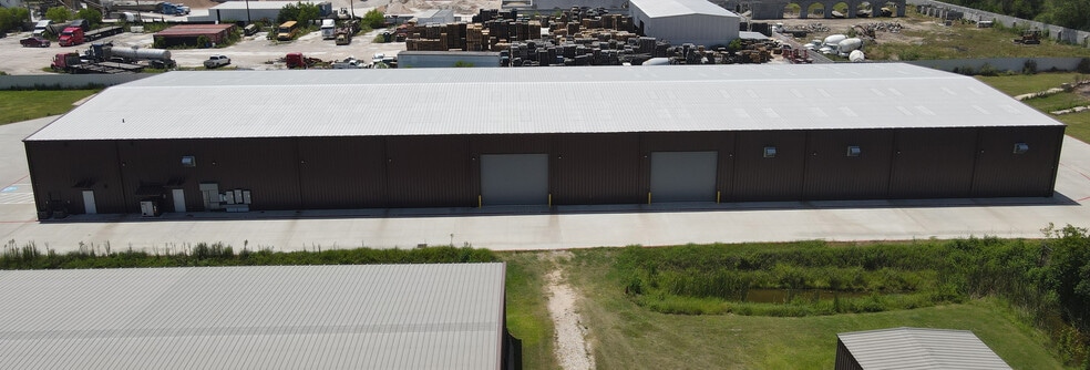 5711 Schurmier Rd, Houston, TX for lease - Building Photo - Image 2 of 4