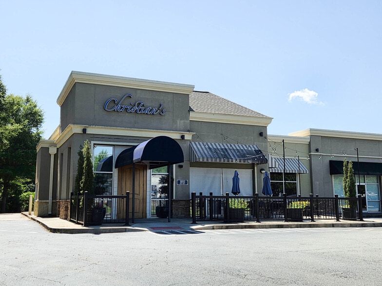 1683-1693 Bass Rd, Macon-Bibb, GA for lease - Building Photo - Image 1 of 3