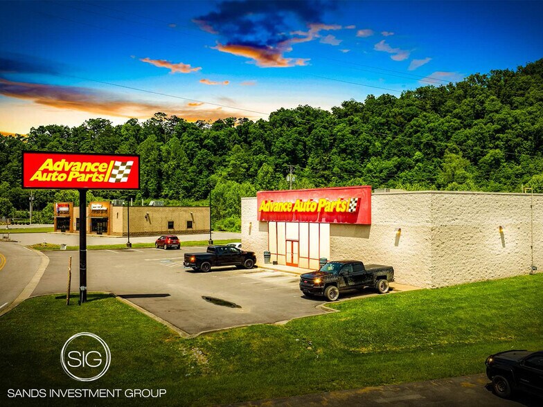 50 Boardwalk, Inez, KY for sale - Primary Photo - Image 1 of 5