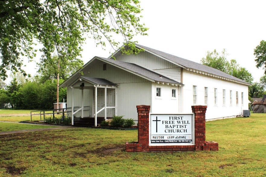 230 W Beech St, Lexington, OK for sale - Primary Photo - Image 1 of 8