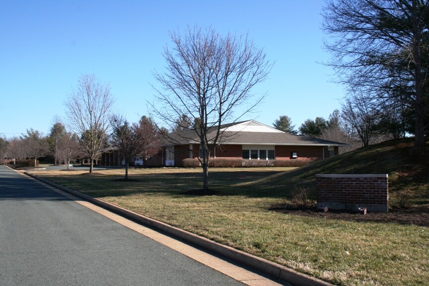 1515 Insurance Ln, Charlottesville, VA 22911 Office for