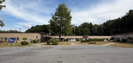 431 New Karner Rd, Colonie, NY for lease Interior Photo- Image 2 of 6