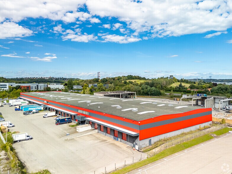 25 Rue Du Mollaret, Saint-Quentin-Fallavier for sale - Aerial - Image 2 of 3