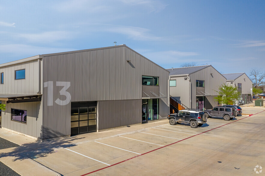 1023 Springdale Rd, Austin, TX for lease - Building Photo - Image 1 of 20