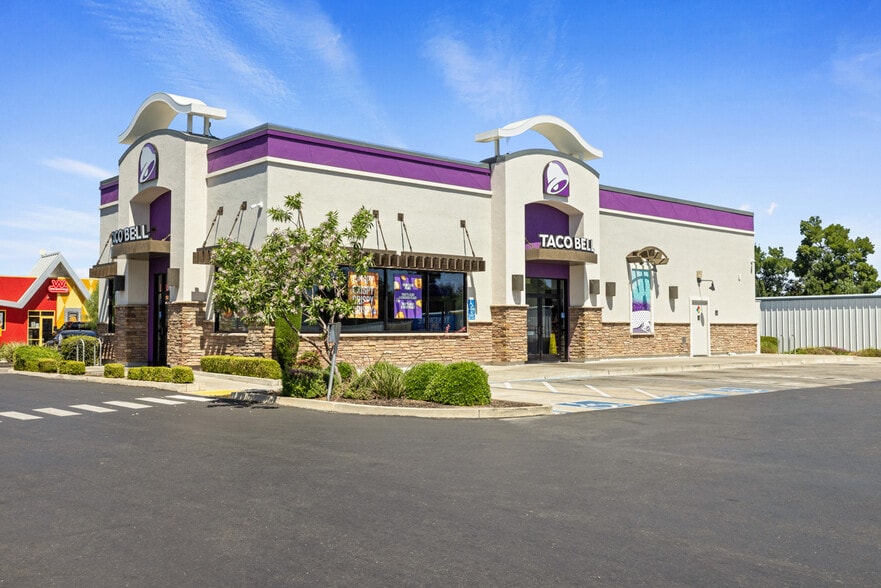 3601 Yosemite Blvd, Modesto, CA for sale - Building Photo - Image 2 of 4